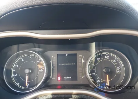 2016 Jeep Cherokee Latitude z USA, uszkodzony, nr VIN 1C4PJLCBXGW287848